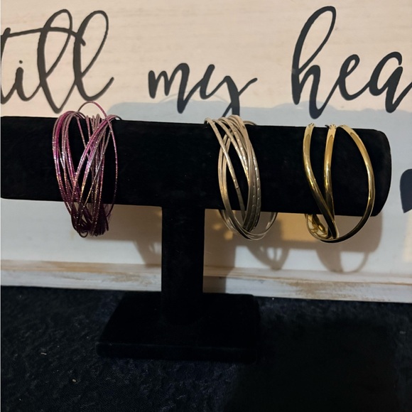 Jewelry - Chic Gold and Silver Bracelet Set